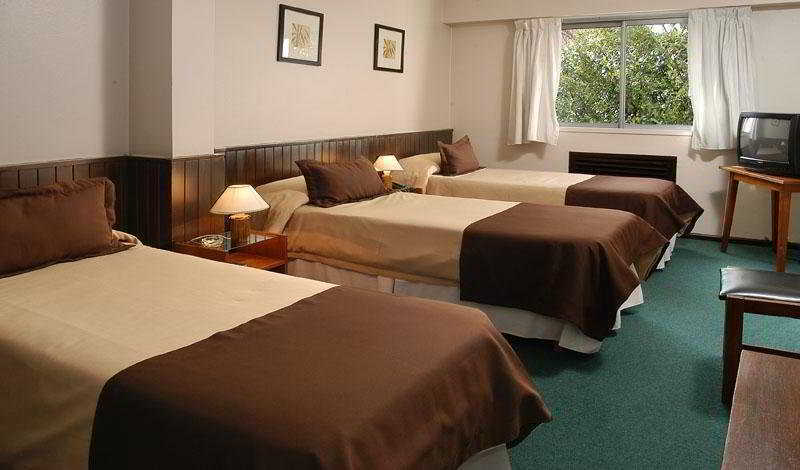 Carlos V Patagonia Hotel 3*